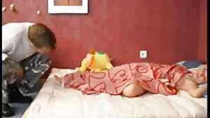 Première film porno vieux fois que le sang sort du vagin