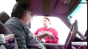 Se faire parler directement pour baiser un mec gay dans porno vieux et jeune fille une camionnette