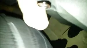 Incroyable énorme bite de 24 pouces se fait sucer porno jeune vieux et baiser dur