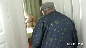 Gifs Porno Seins Géants video sexe de vieux