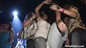 Gratuit xxx vieux et jeune Filles Asiatiques Porno